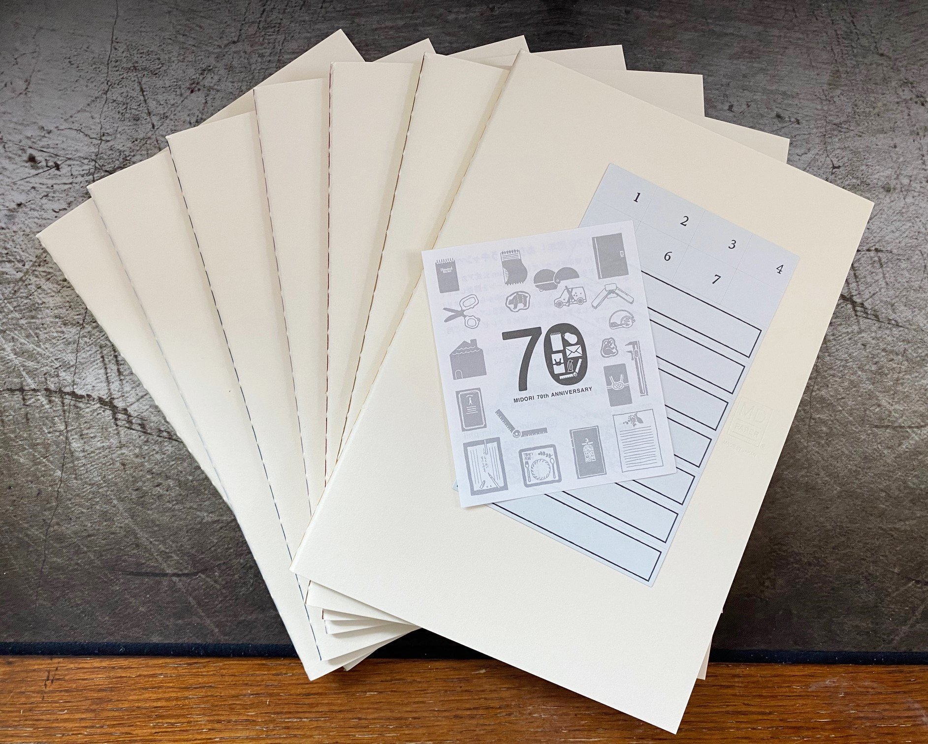 Midori MD Notebook Light: 7-Color Set, 70th Anniversary Limited